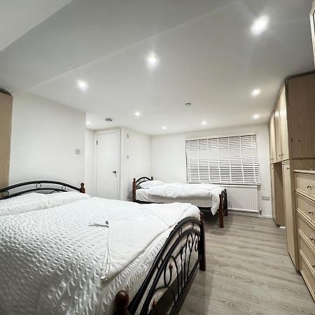 Stayeasy En-Suite London Exterior photo